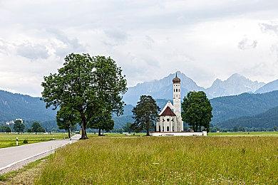 「神乐黎明记」的3款系列作游戏，现已于STEAM平台正式上市！